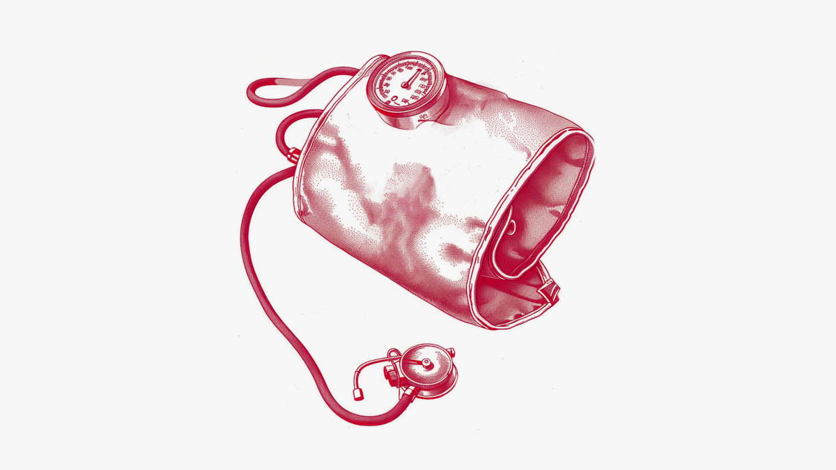 Femme traversant une crise d’hypertension artérielle